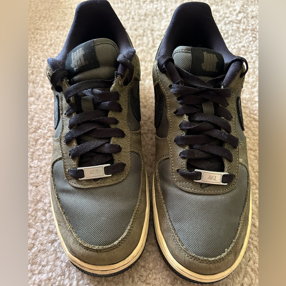 Men’s Nike Air Force 1 Low SP UNDEFEATED Ballistic Dunk vs AF1